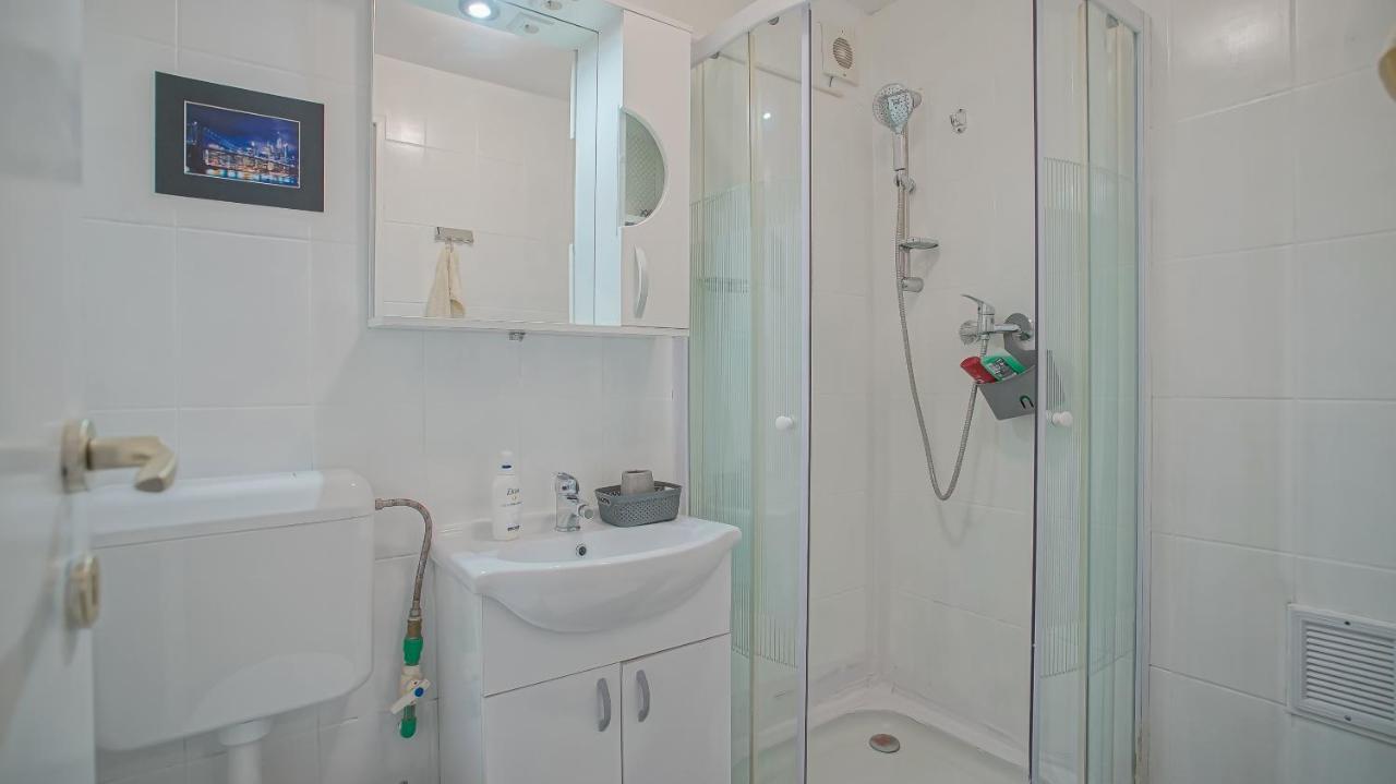 Old Town City Center Apartments Брашов Екстериор снимка