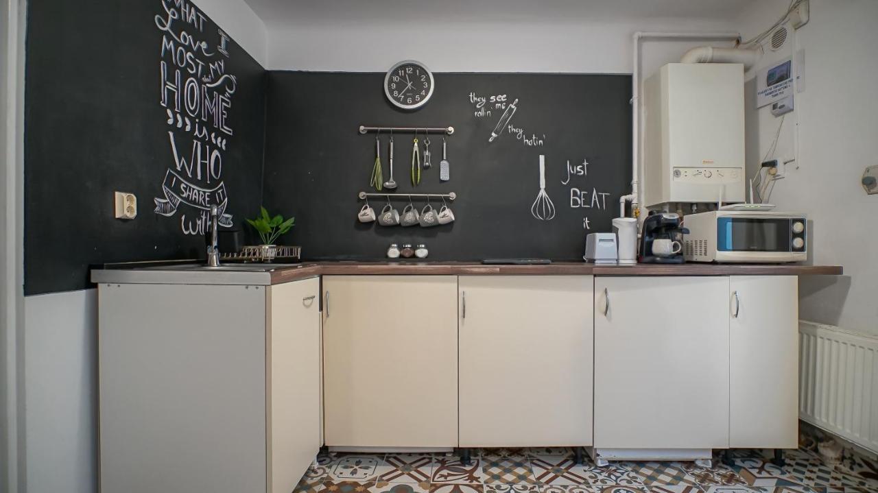 Old Town City Center Apartments Брашов Екстериор снимка